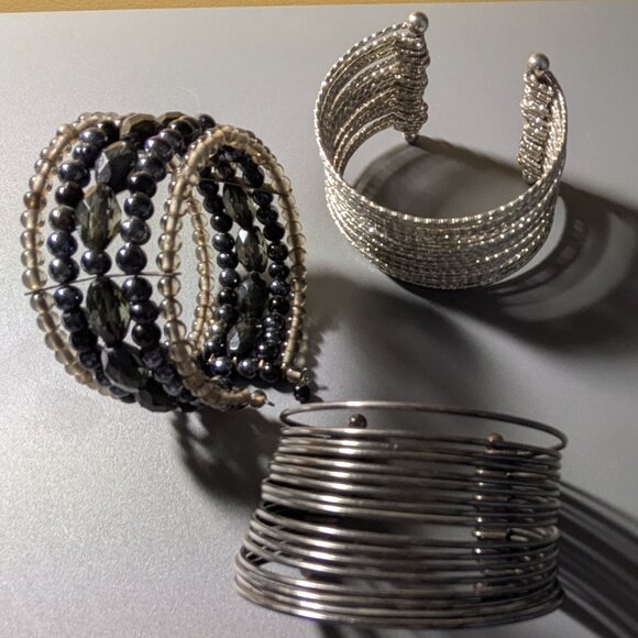Multistrand Metal Cuff Bracelets Lot of 3 Costume Jewelry Pre Owned Great Cond - Picture 2 of 5